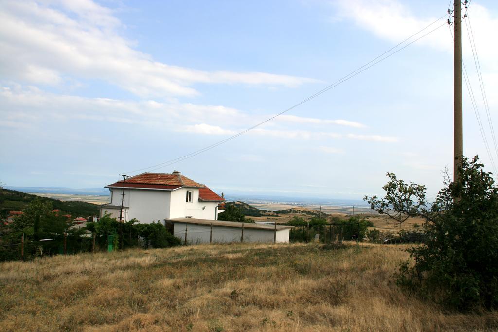 Villa Sanaan Bryastovets Kamer foto